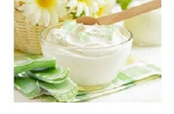 Ta hoa voi my pham trang da thien nhien 