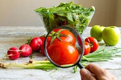 Kinh hai truoc 5 loai thuc pham ban ma co the ban khong biet 