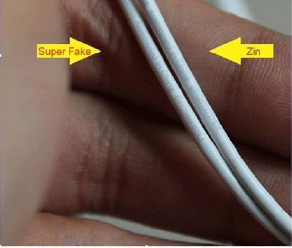 Chữ trên dây tai nghe Chữ trên dây tai nghe