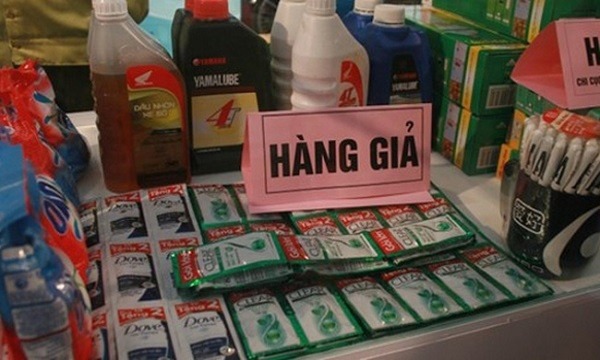 Thực trạng kinh doanh hàng giả, nhái hiện nay Thực trạng kinh doanh hàng giả, nhái hiện nay