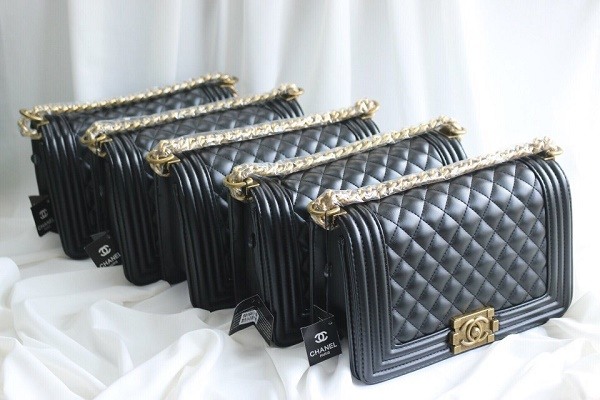 Nhận biết túi xách Chanel thật giả